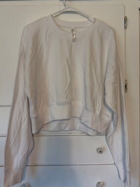 Fabletics White Cropped Crew Sweatshirt